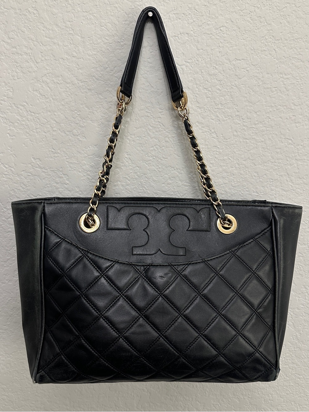 TORY BURCH Alexa Tote Black Quilted Lambskin Leather Gold Chain Purse | AS-IS
